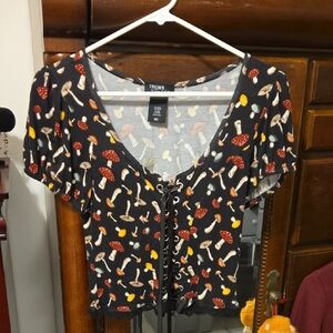 Hot Topic Mushroom Crop Top